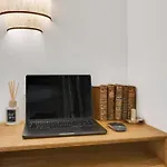 Stylish And Modern Apt Paris Quartier Latin