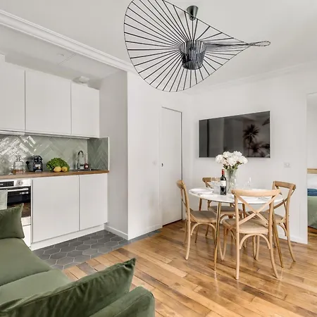 Stylish And Modern Quartier Latin Paris